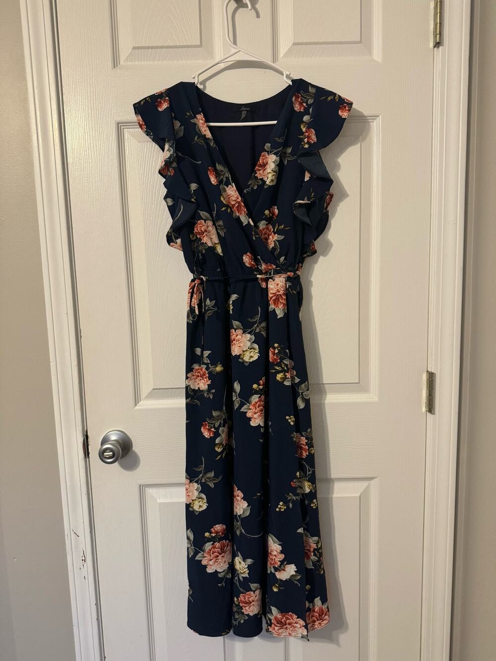 Soprano Navy Blue with Pink Flowers Maxi Dress Sz: XS